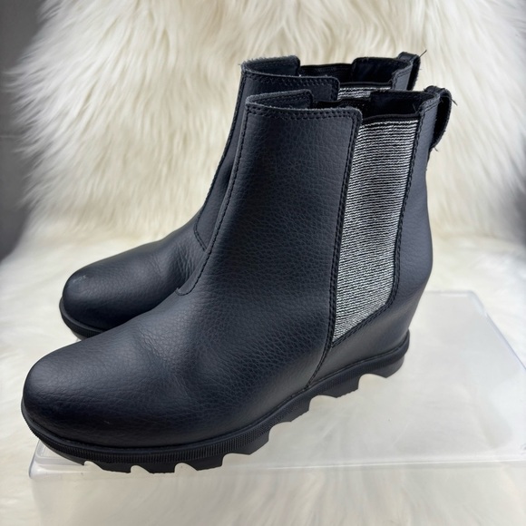 SOREL WEDGES ANKLE BOOTIES WITH GLITTER ON THE SIDE SIZE 4 BIG GIRLS - Picture 1 of 9